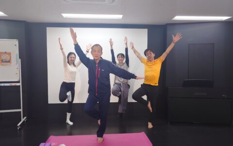 2/4(水) 【梅田】ヨガレッスン(初心者クラス)