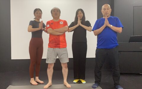 10/14（水） 【梅田】ヨガレッスン（呼吸クラス）